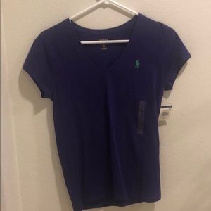 Polo Ralph Lauren women’s V-neck shirt size small!